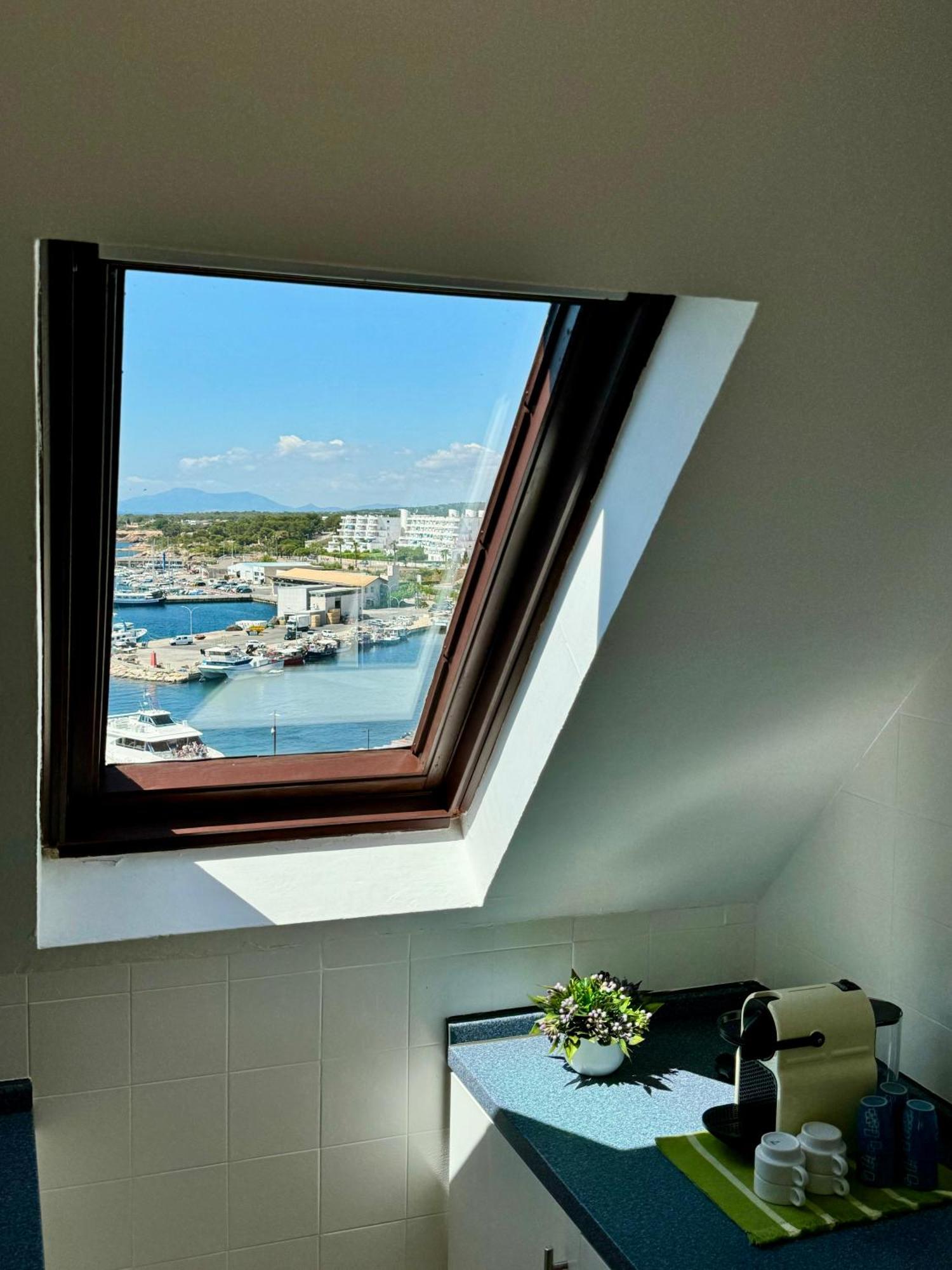 Charming Sea Front 3 Bedroom Apartment - Incredible Views! L'Ametlla de Mar Dış mekan fotoğraf